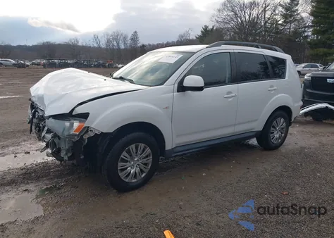 2011 Mitsubishi Outlander Es z USA, uszkodzony, nr VIN JA4AS2AW8BU037297